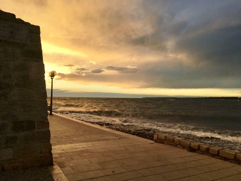 Villa Zoe Porec Bagian luar foto