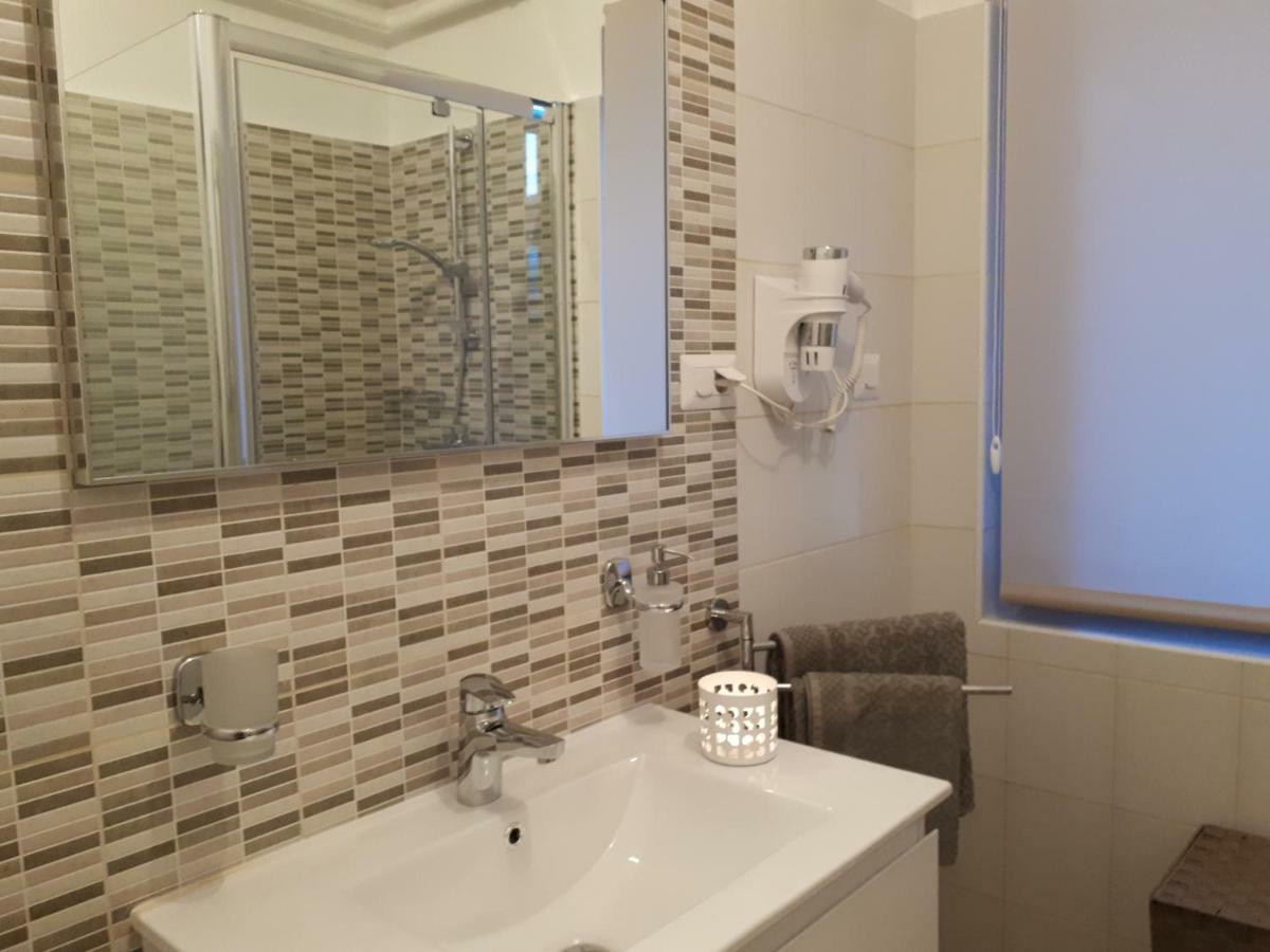Villa Zoe Porec Bagian luar foto